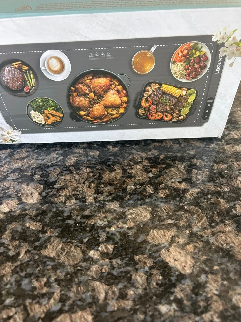 LBOLHZO  GRAY FOOD WARMING MAT NWT
